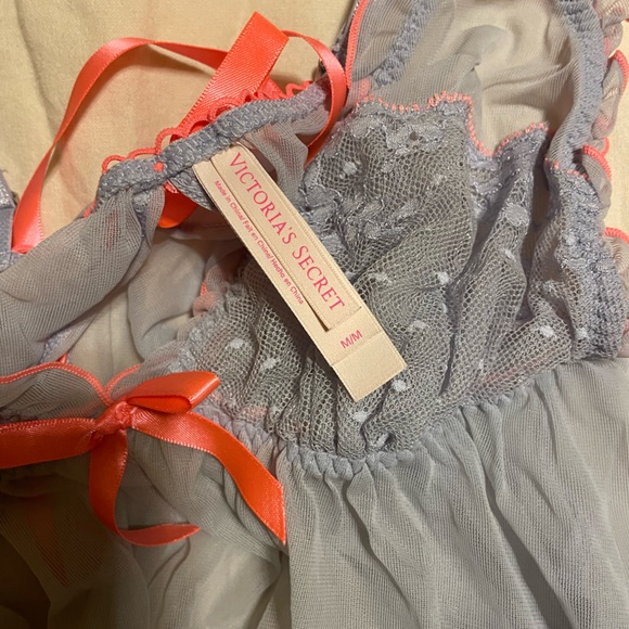 Victoria Secret top - Picture 3 of 4